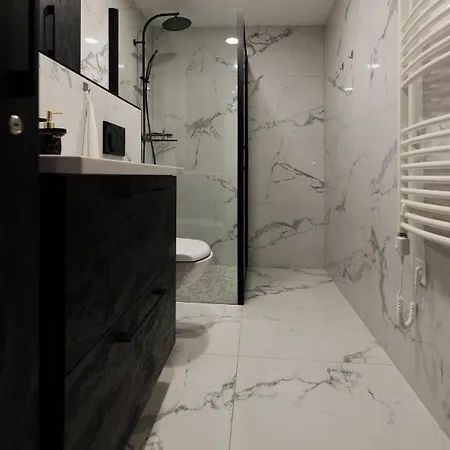 Villa Bauhaus Wellness Apartman Fsz. 1 Siófok Esterno foto