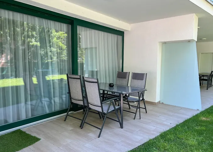 Villa Bauhaus Wellness Apartman Fsz. 1