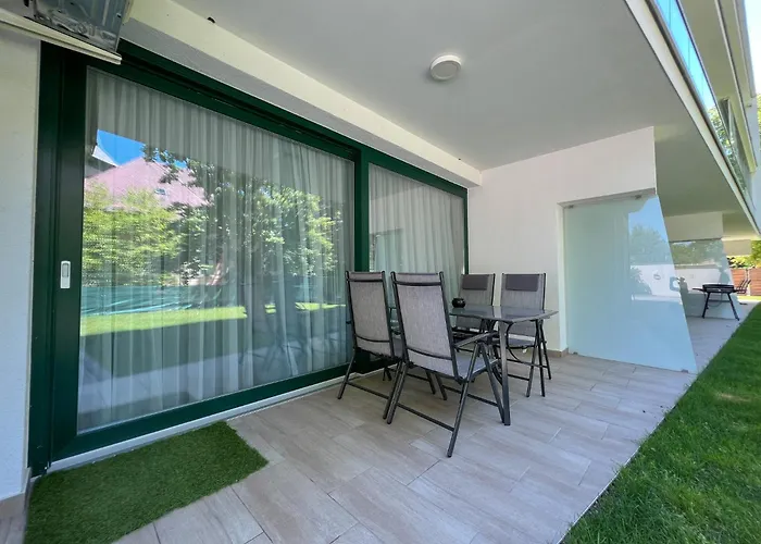Villa Bauhaus Wellness Apartman Fsz. 1