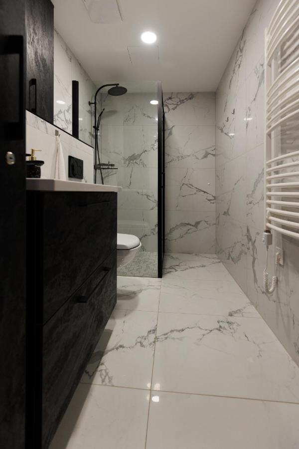Bauhaus Wellness Fsz. 1 * Siófok