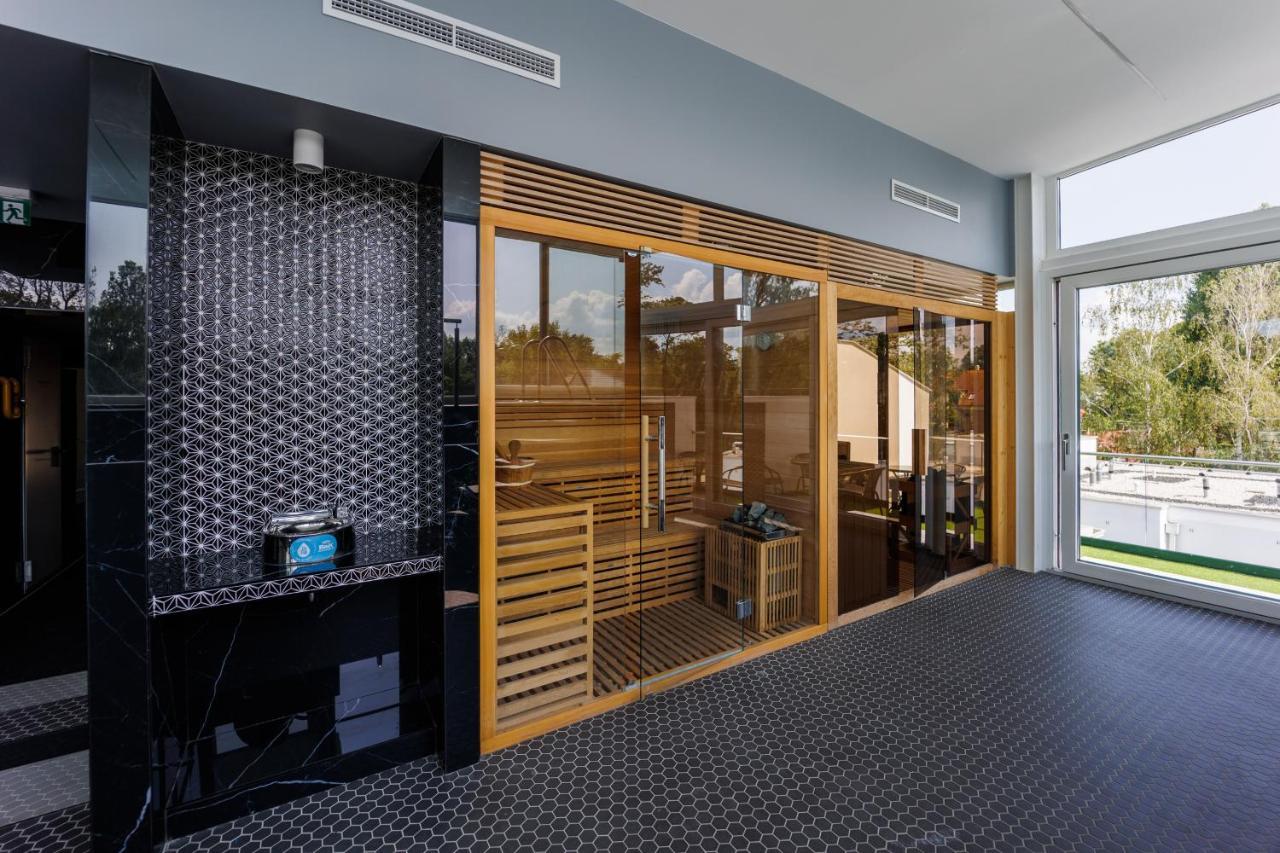 Bauhaus Wellness Fsz. 1 Siófok
