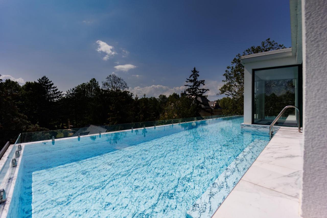Bauhaus Wellness Fsz. 1 דירה